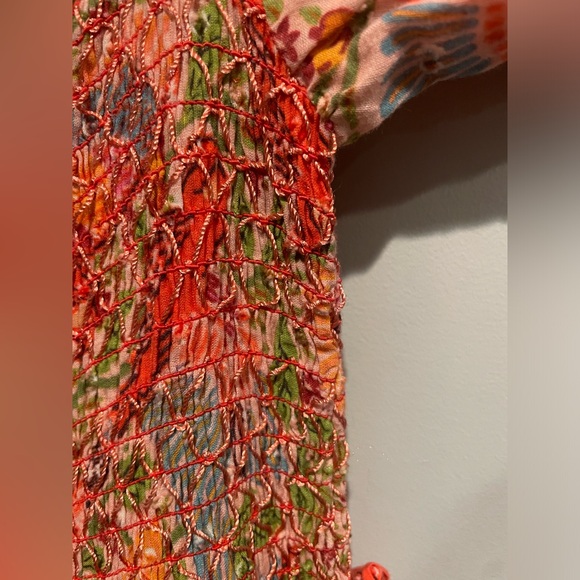 FARM RIO ANTHROPOLOGIE PINK MACAW FLIGHT SMOCKED MIDI DRESS - Picture 14 of 16